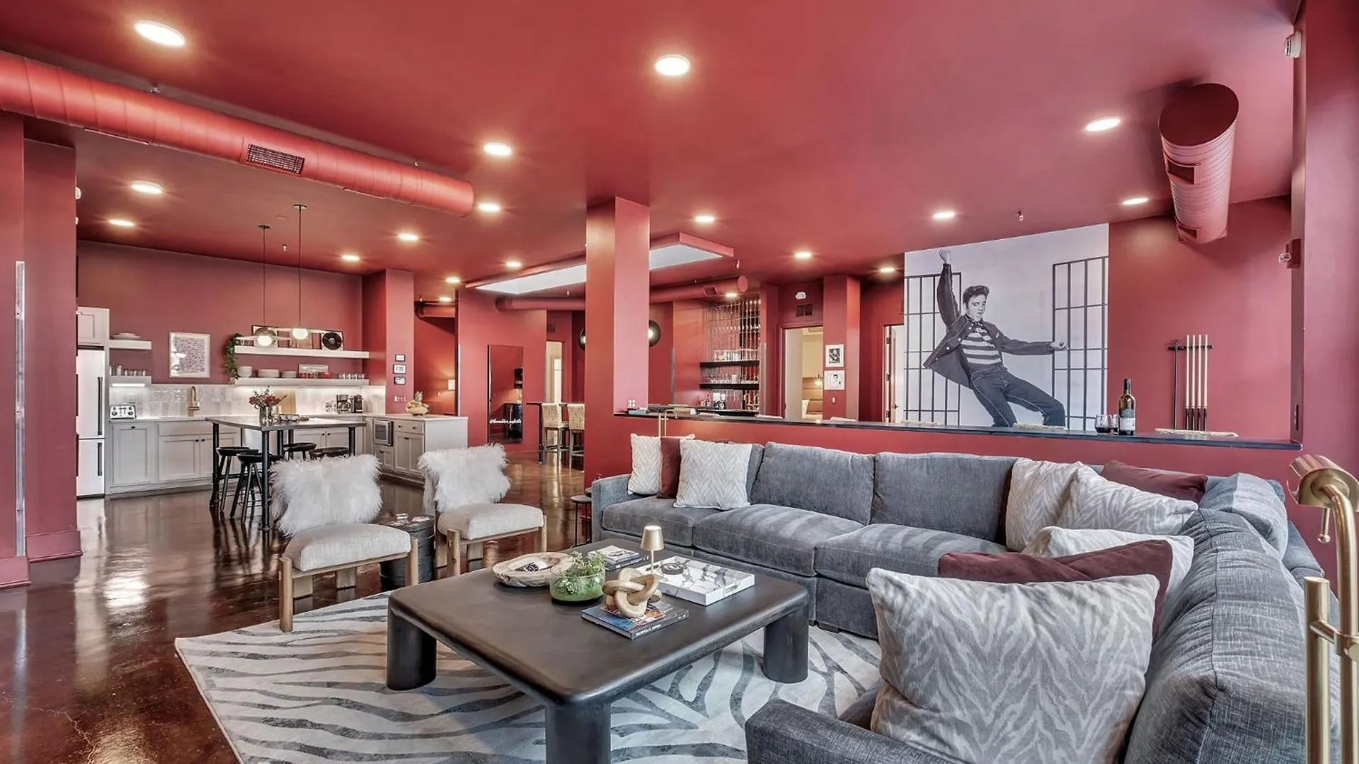 Nashville Elvis Suite 4Br By Maddox Hotel 0*,  USA